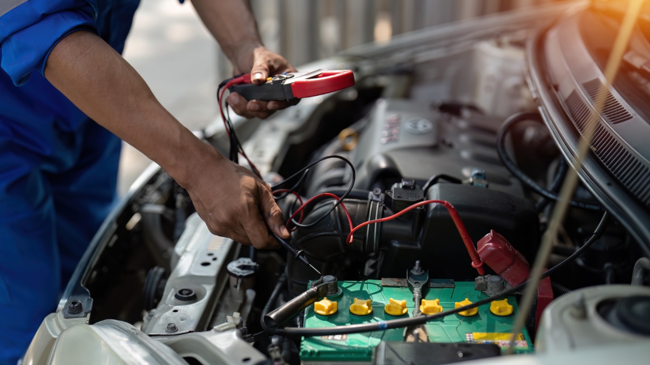 Quelle est la durée de vie normale d'une batterie de voiture et comment vérifier son état ?