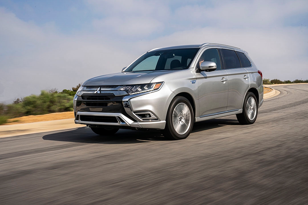 Mitsubishi outlander phev 2021 04